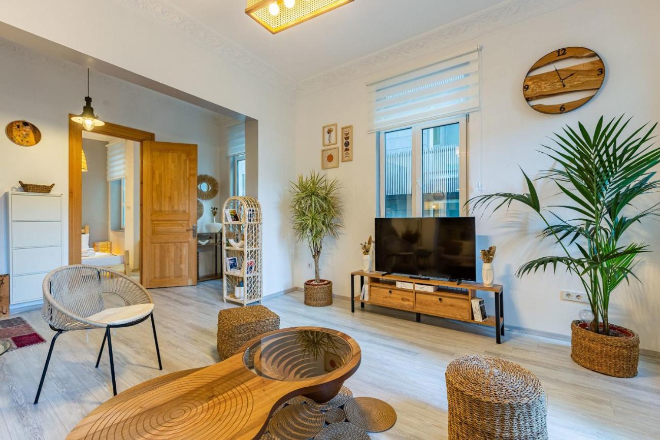 Апартаменты Exceptional Flat 1 Min To Metro & Galata Tower Стамбул Экстерьер фото