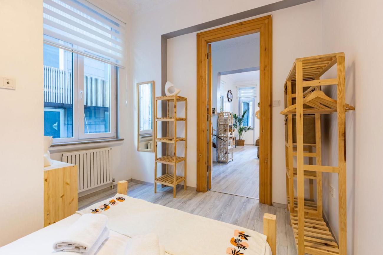 Апартаменты Exceptional Flat 1 Min To Metro & Galata Tower Стамбул Экстерьер фото